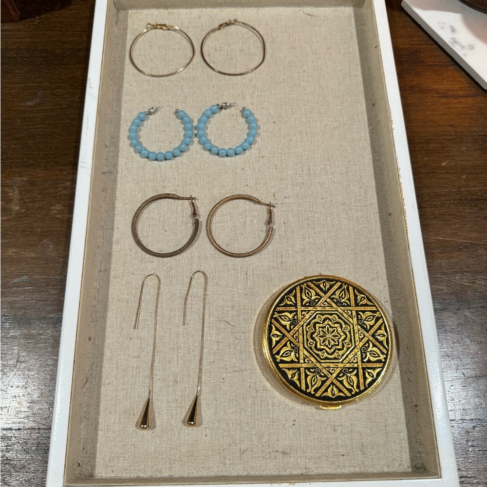 Gold and glow in dark blue hoop pencil earrings - Picture 2 of 6